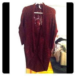Beautiful cozy burgundy knitted cardigan
